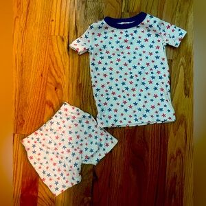 EUC holiday pajamas for summer